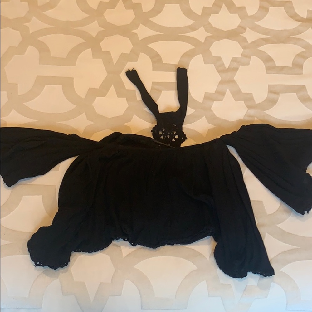 blouse - Picture 2 of 3